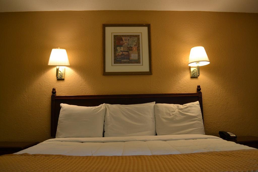 Americas Best Value Inn Smithfield Eksteriør billede