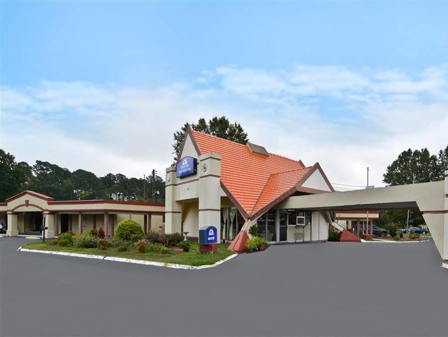 Americas Best Value Inn Smithfield Eksteriør billede