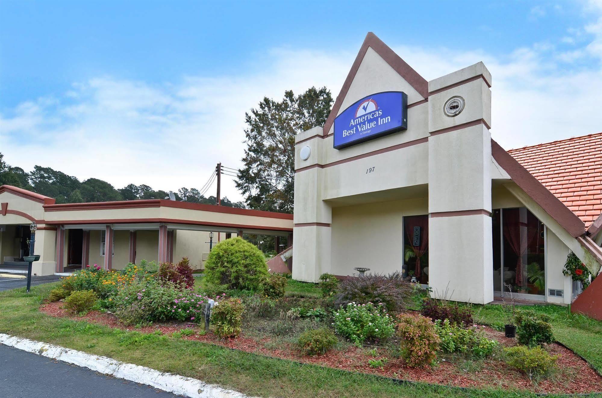 Americas Best Value Inn Smithfield Eksteriør billede