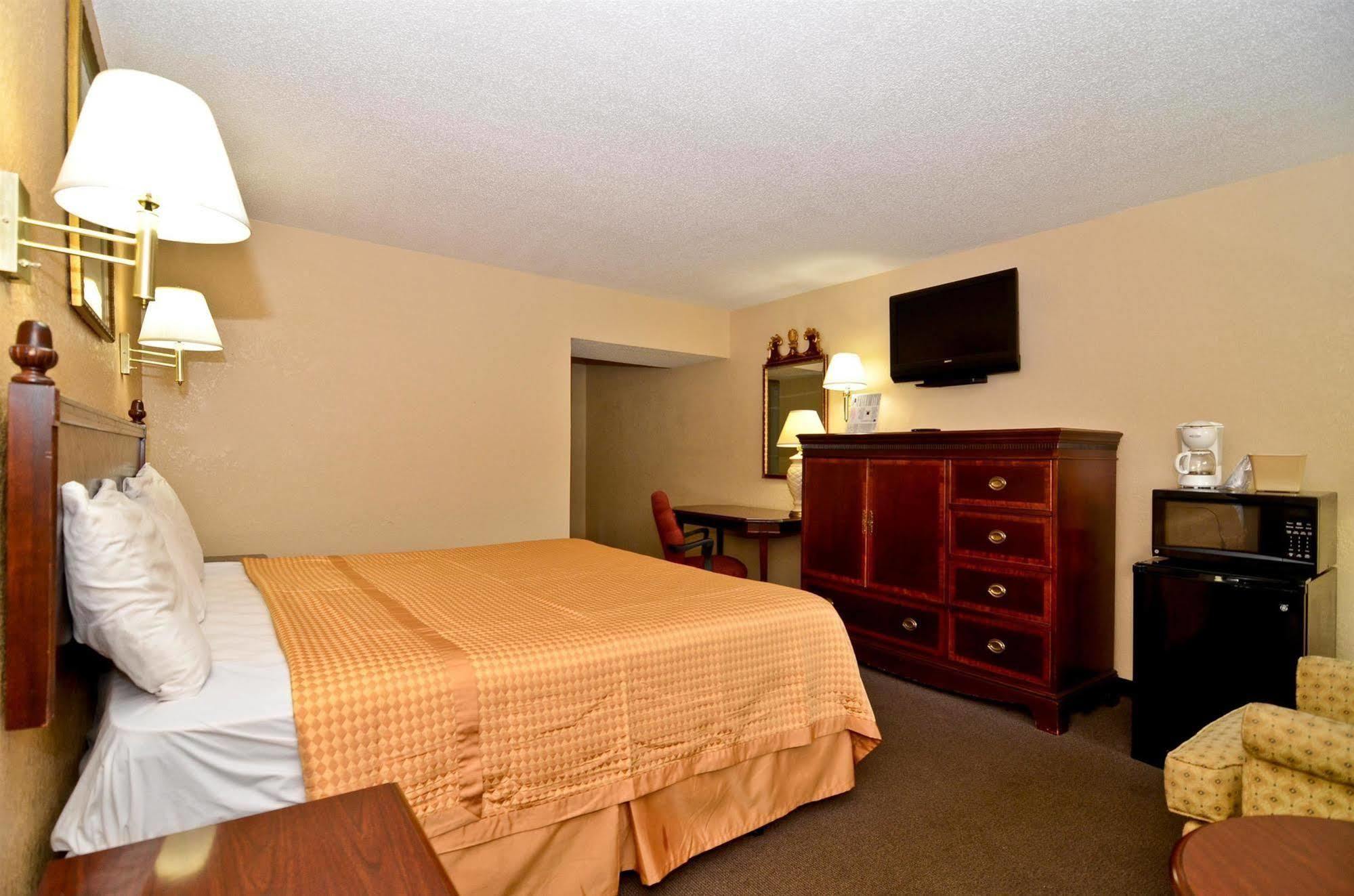 Americas Best Value Inn Smithfield Værelse billede